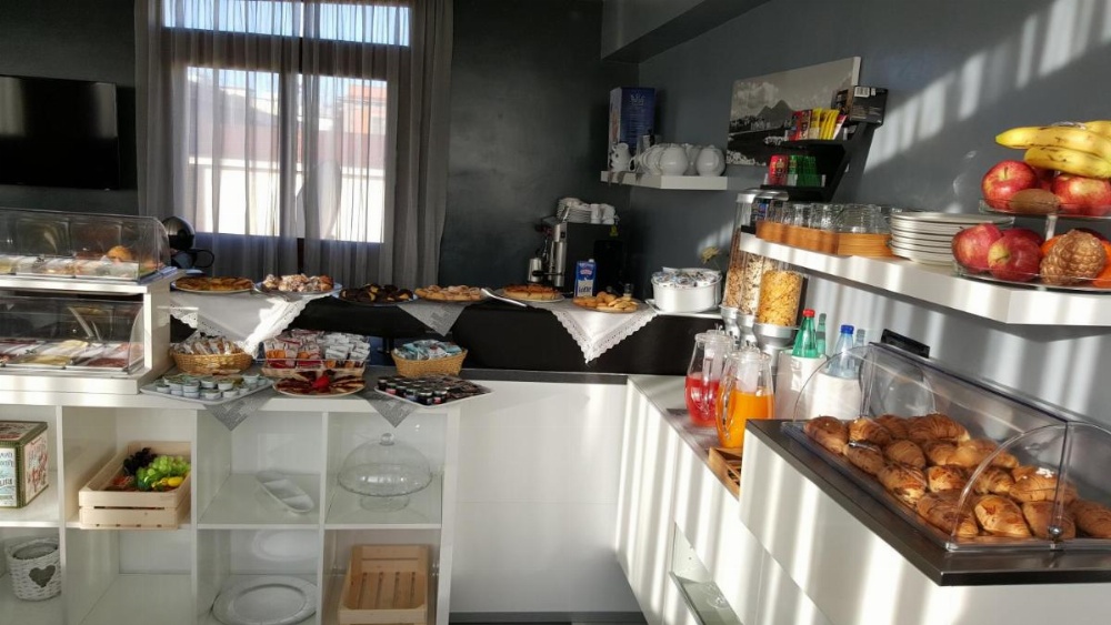 Fly Boutique Hotel Image 14