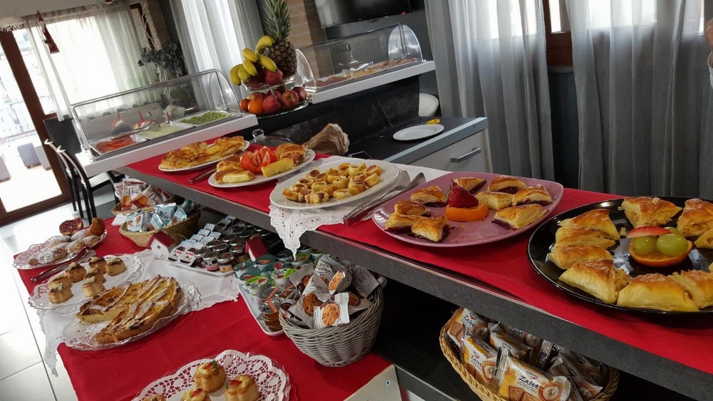 Fly Boutique Hotel Main image