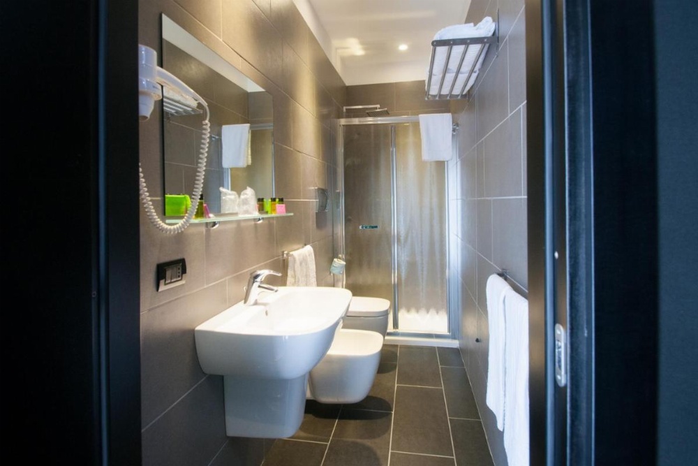 Fly Boutique Hotel Image 34