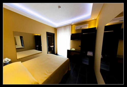 Fly Boutique Hotel image 44